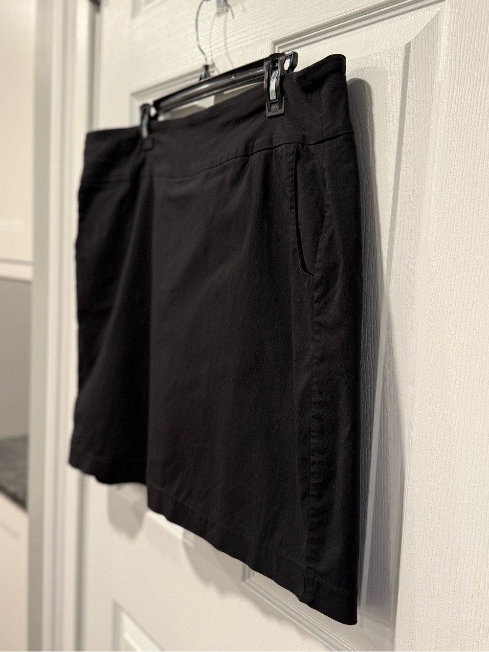 Zac & Rachel Black Women’s Skort size 18W - Picture 3 of 7